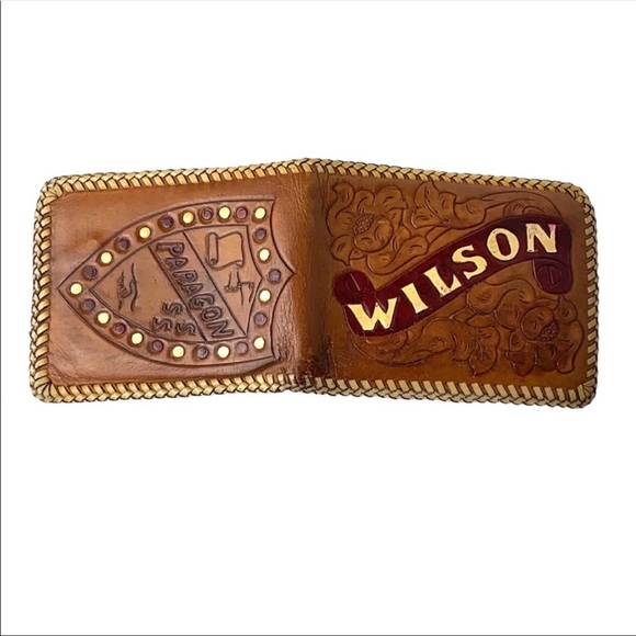 Vintage Hand Tooled Leather Bi Fold Wallet - Picture 2 of 5